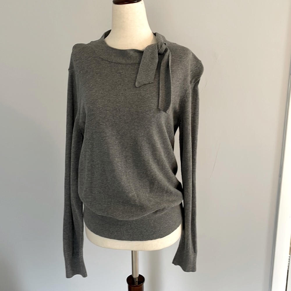 Ann Taylor sweater size L gray